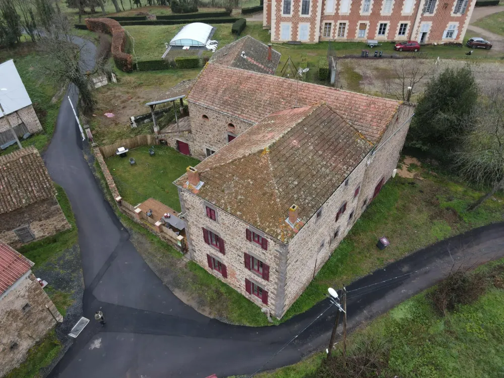 Logement au calme à Javaugues
