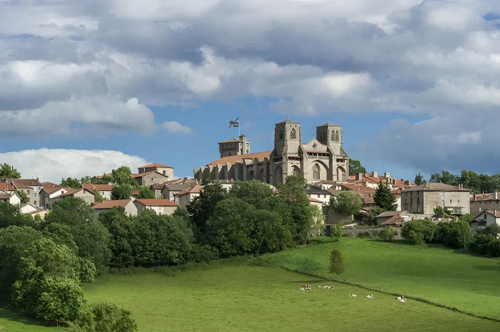 Hébergement collectif en gîte à Javaugues