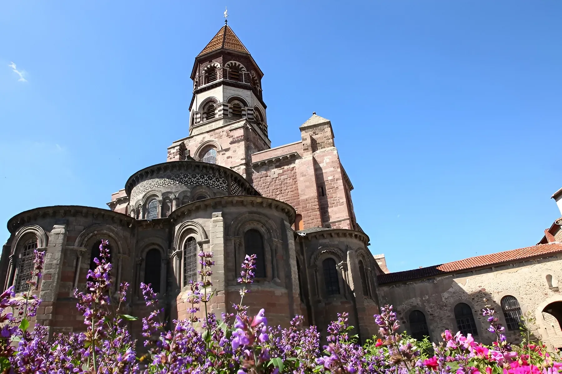 la-Basilique-de-Brioude